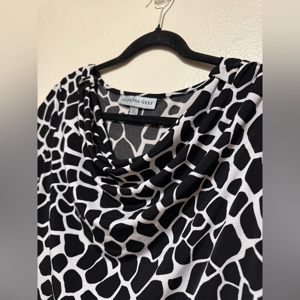 Samantha Gray Animal Print Draped Blouse | Scoop Neck 3/4 Sleeve Top | Small - Picture 5 of 5